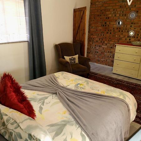 Goedehoop Guesthouse Welkom Bagian luar foto